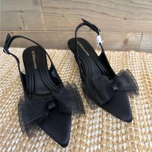 BCBGeneration Deela Black Heels with Mesh Bow, NWOT